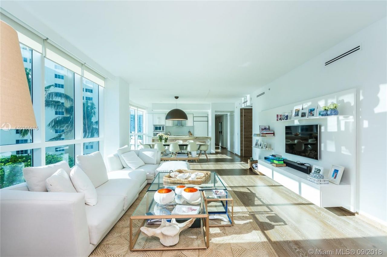 Квартира в Майами, США, 170 м² - фото 13