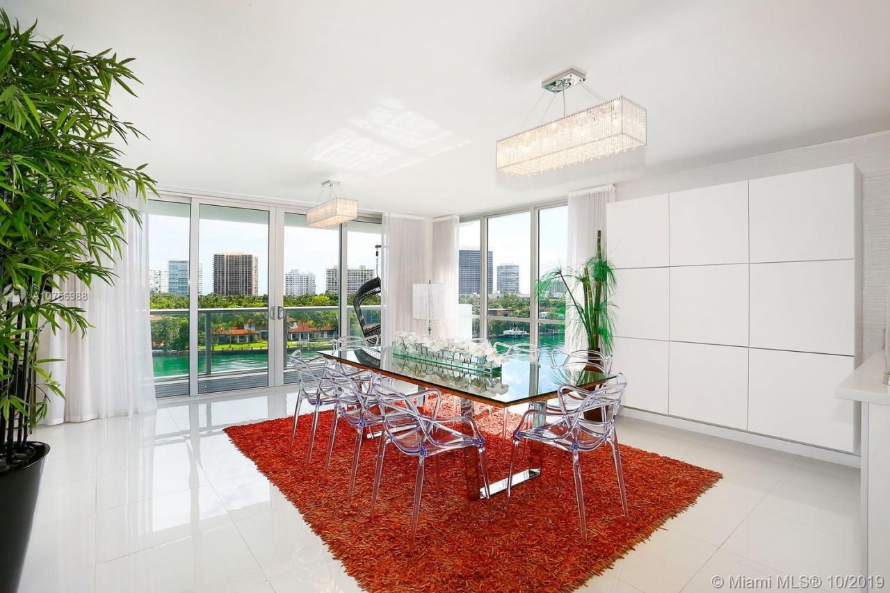 Квартира в Майами, США, 110 м² - фото 13