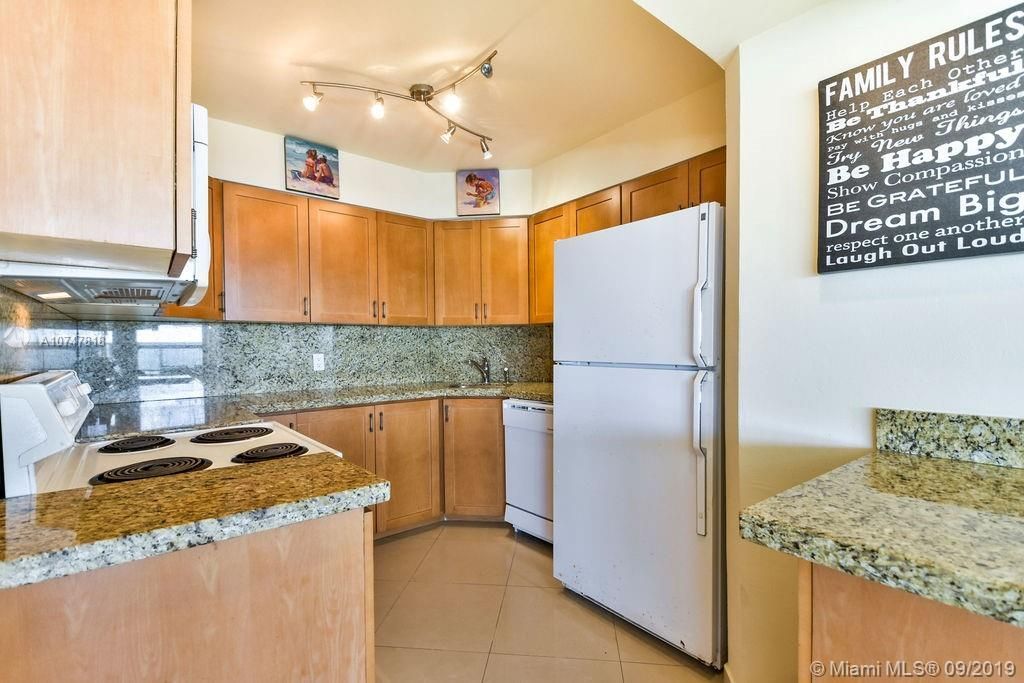 Квартира в Майами, США, 80 м² - фото 12