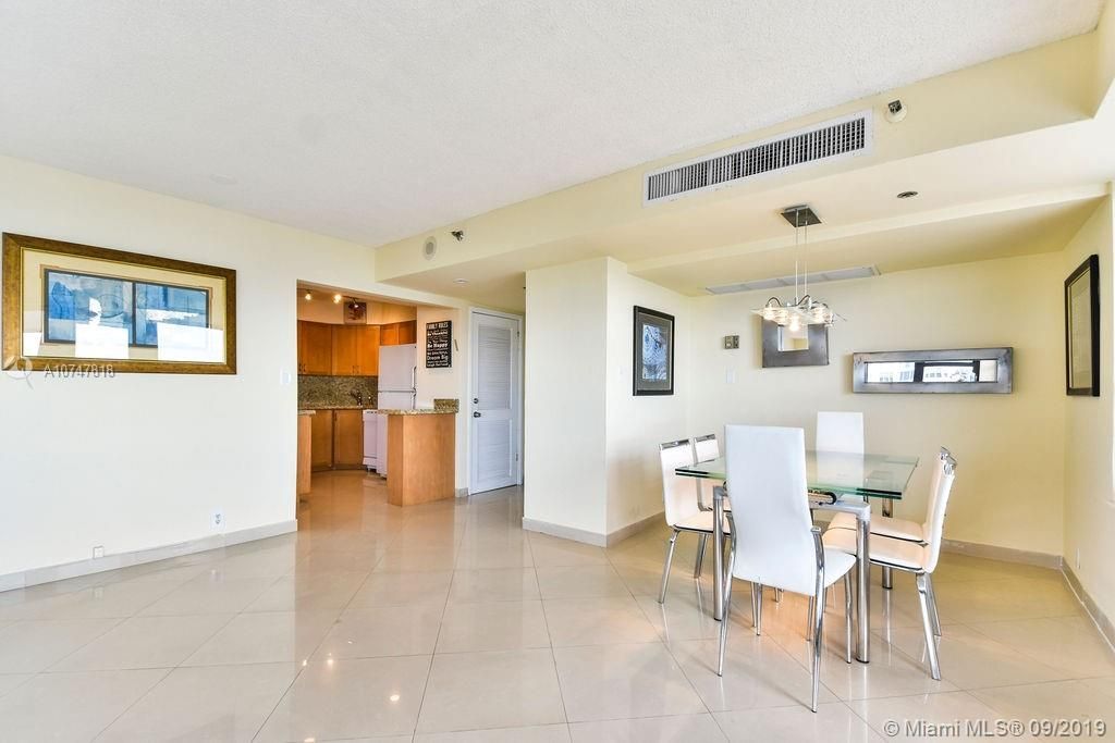 Квартира в Майами, США, 80 м² - фото 14