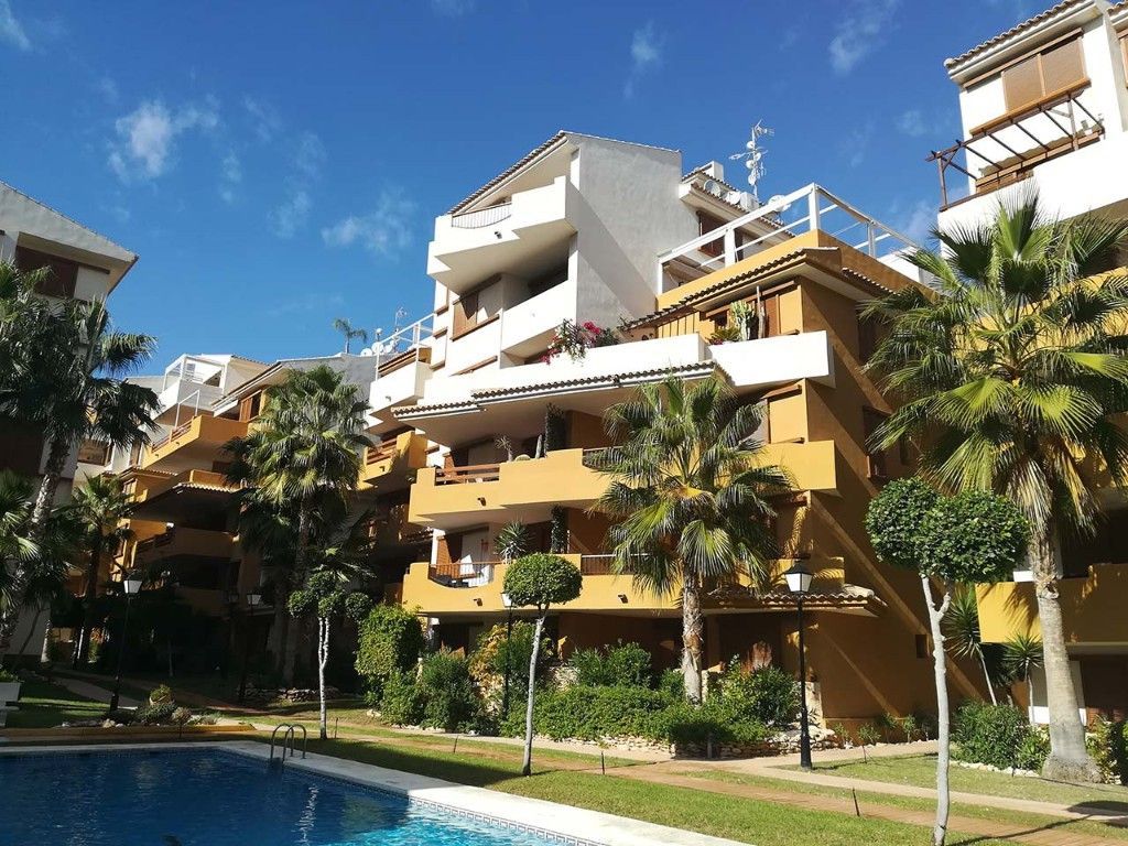Апартаменты в Ориуэла Коста, Испания, 63 м2 - фото 1