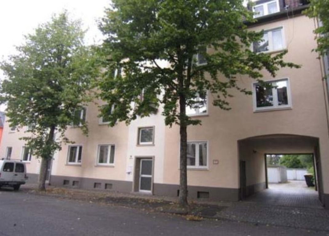 Коммерческая недвижимость в Эссене, Германия, 765.07 м2 - фото 1