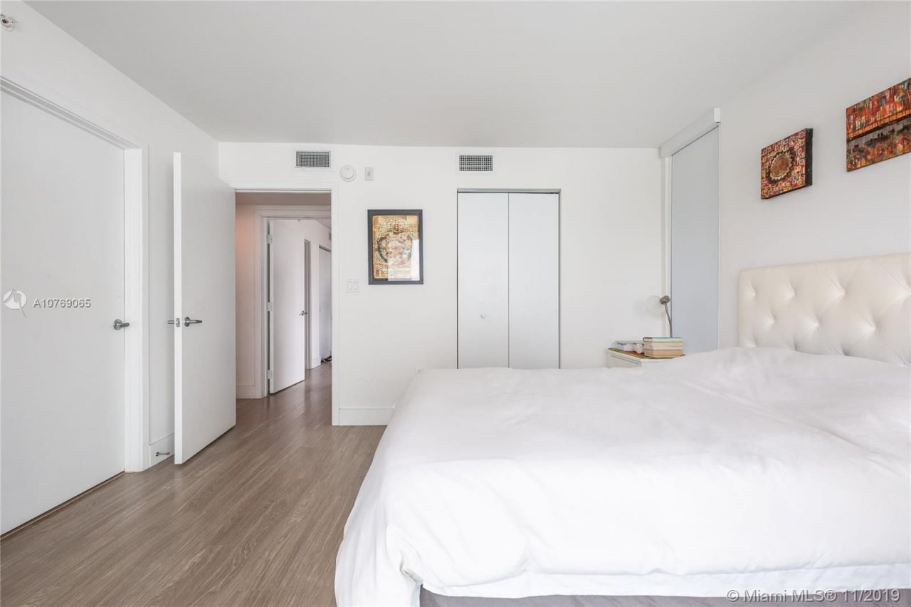 Квартира в Майами, США, 110 м² - фото 13