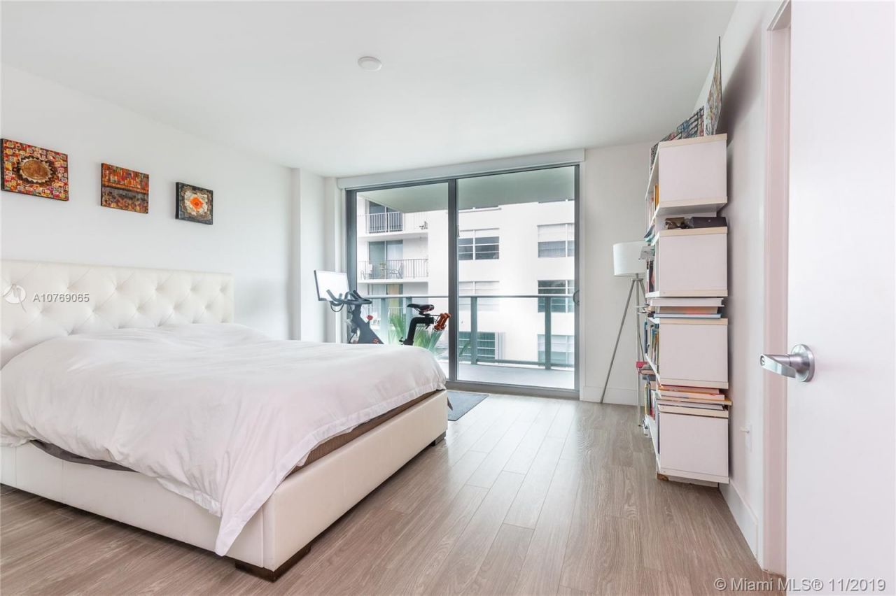 Квартира в Майами, США, 110 м² - фото 14