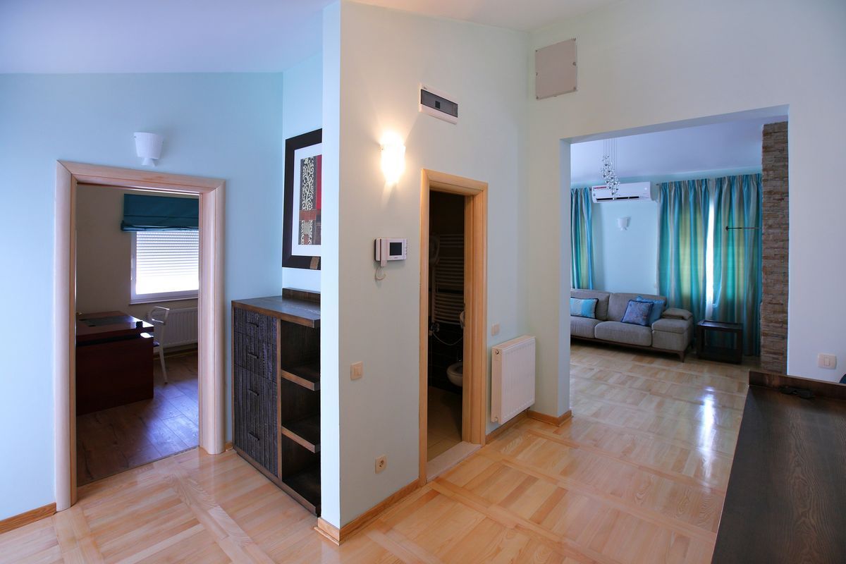 Вилла в Херцег-Нови, Черногория, 400 м² - фото 14