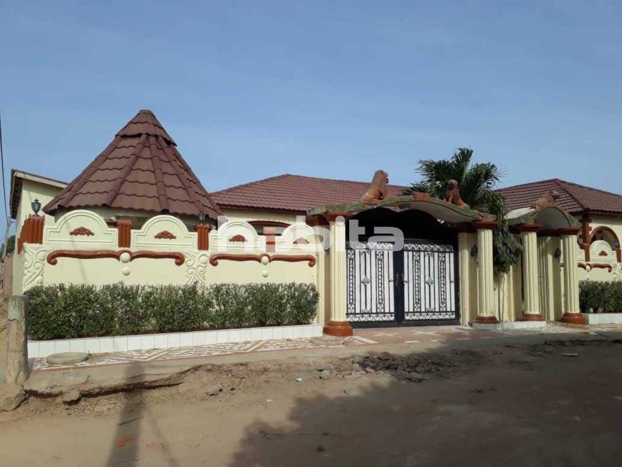 Дом Brusubi, Гамбия, 73 м2 - фото 1