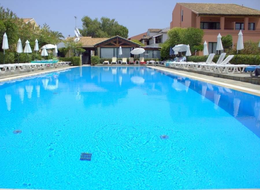 Отель, гостиница на Корфу, Греция, 1 360 м2 - фото 1