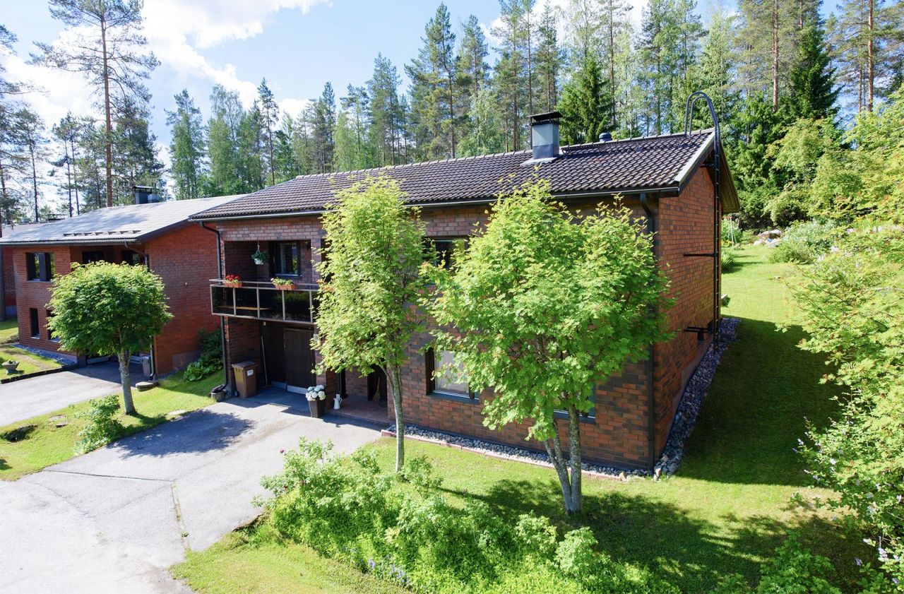 Дом в Куопио, Финляндия, 169 м2 - фото 1