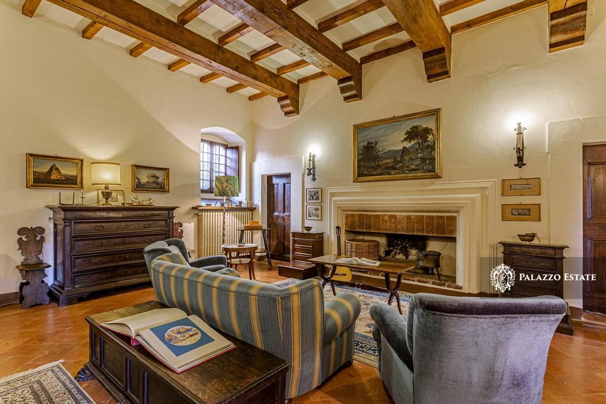 Ферма в Перудже, Италия, 1 014 м² - фото 3