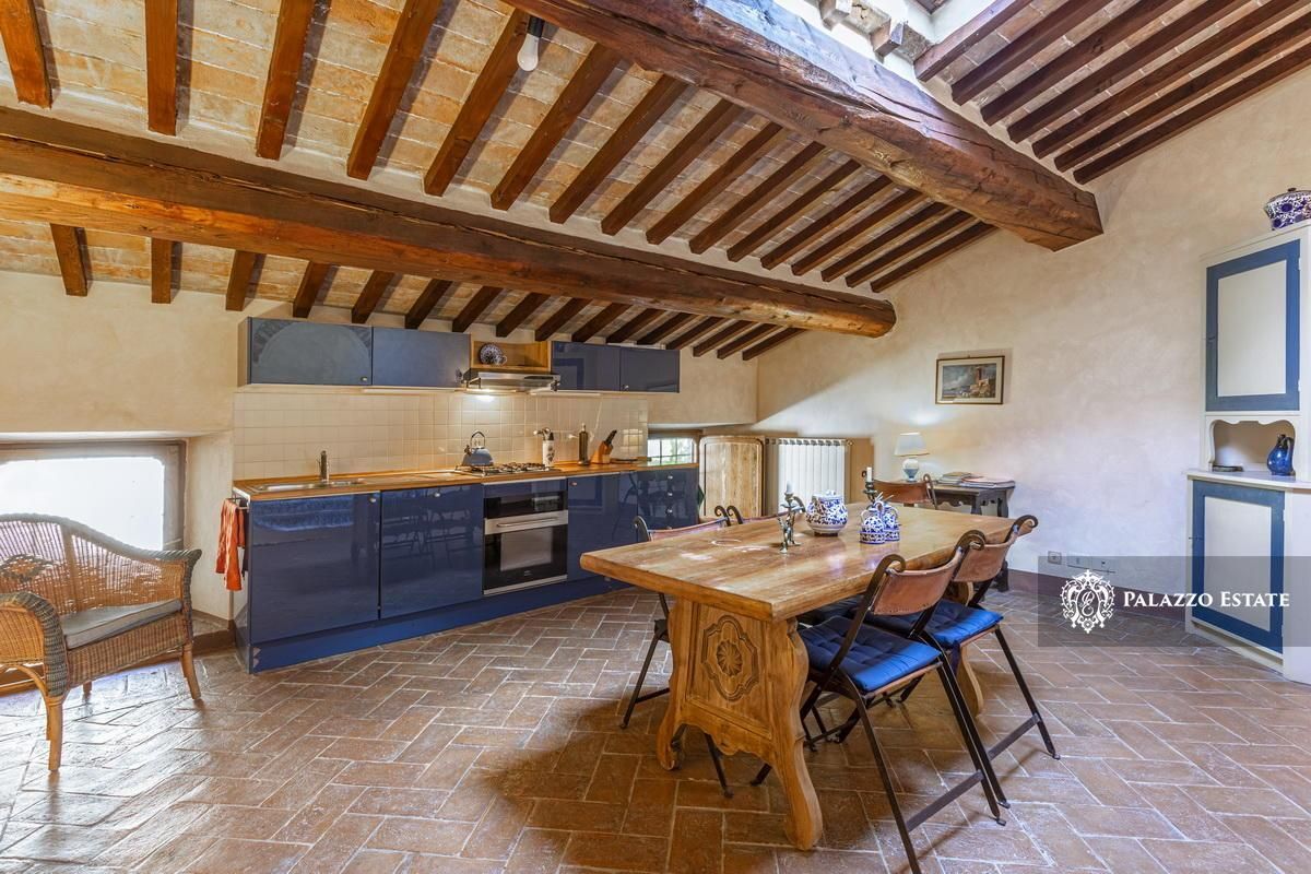 Ферма в Перудже, Италия, 1 014 м² - фото 11