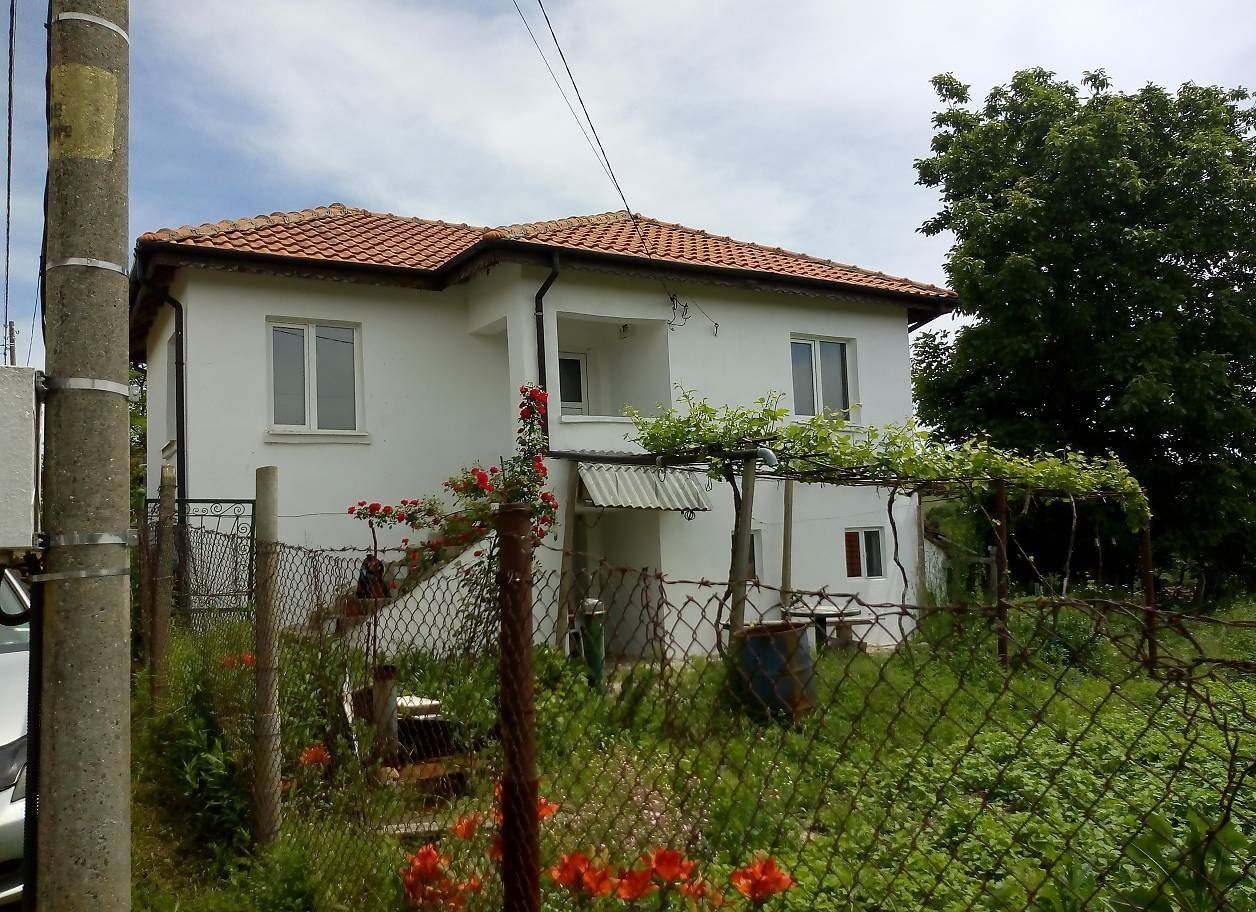 Дом в Бургасе, Болгария, 108 м2 - фото 1