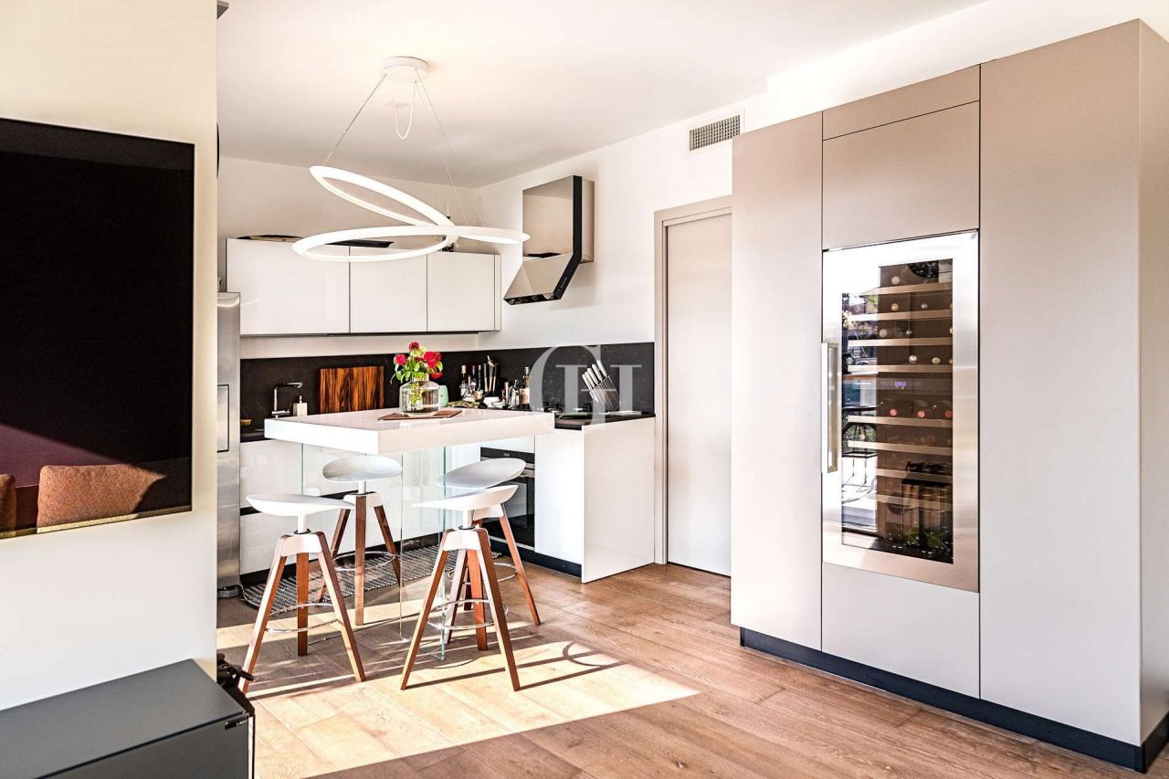 Квартира у озера Гарда, Италия, 163 м² - фото 14