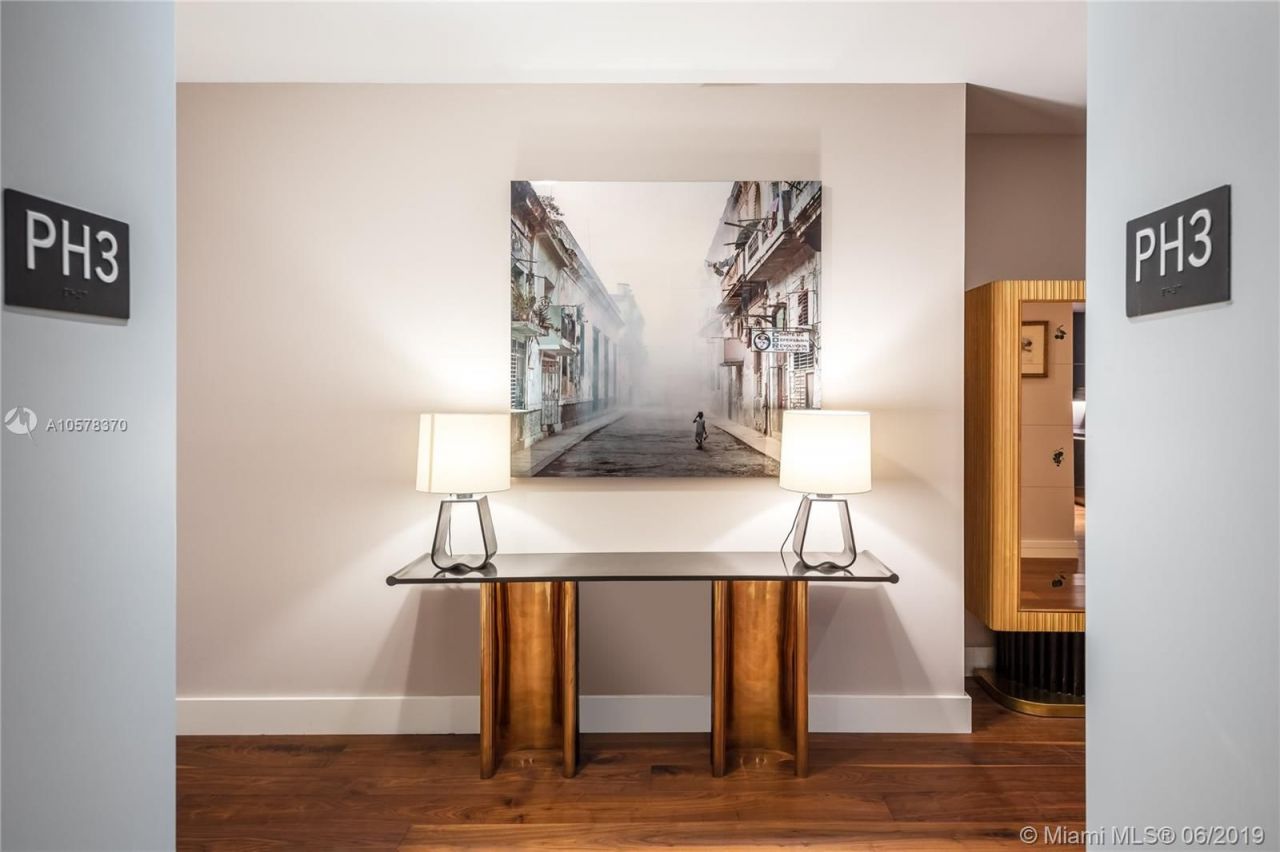 Пентхаус в Майами, США, 2 600 м² - фото 4