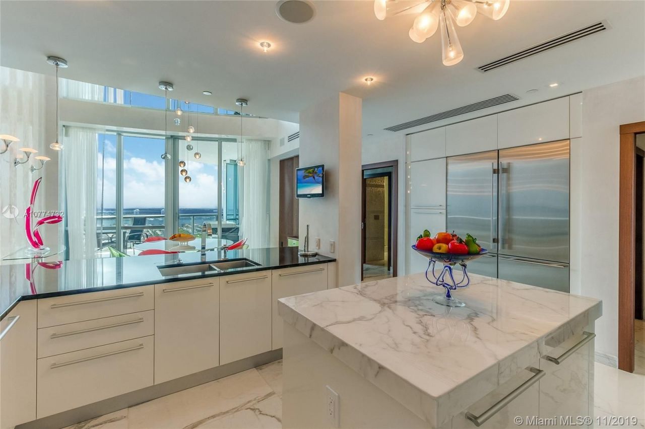 Пентхаус в Майами, США, 400 м² - фото 14