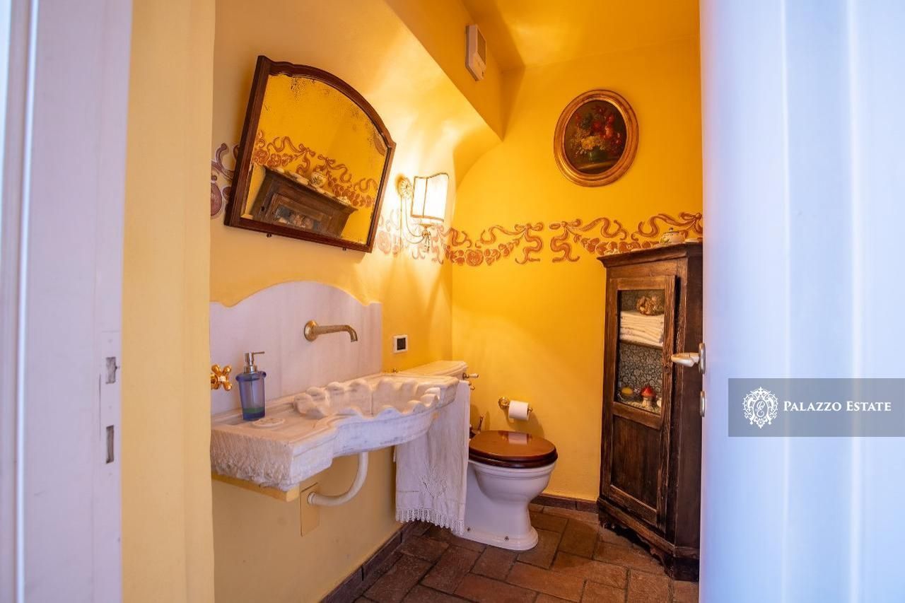 Вилла в Амелье, Италия, 338 м² - фото 12