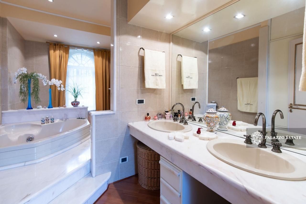 Вилла в Амелье, Италия, 338 м² - фото 15