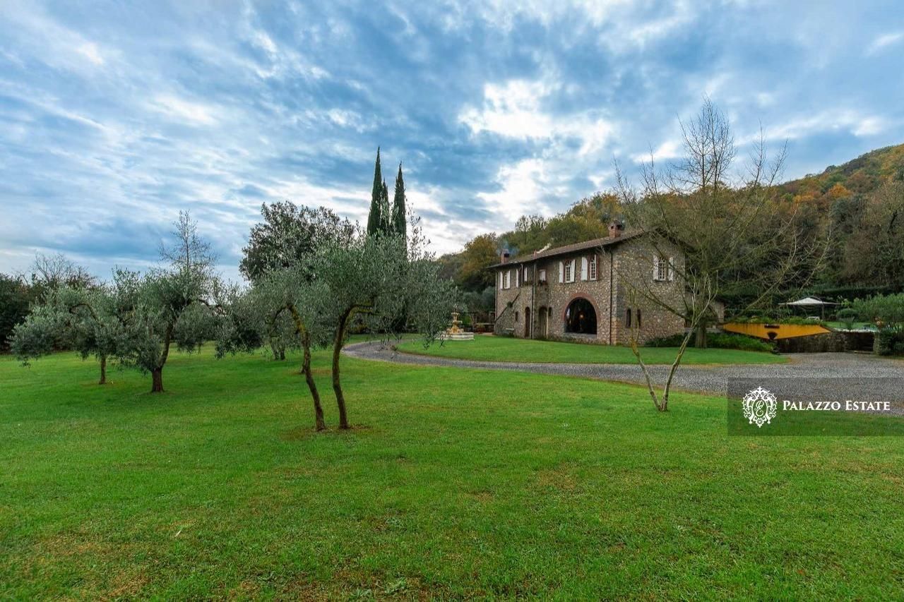 Вилла в Амелье, Италия, 338 м² - фото 17