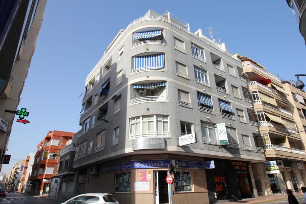 Апартаменты в Торревьехе, Испания, 56 м2 - фото 1