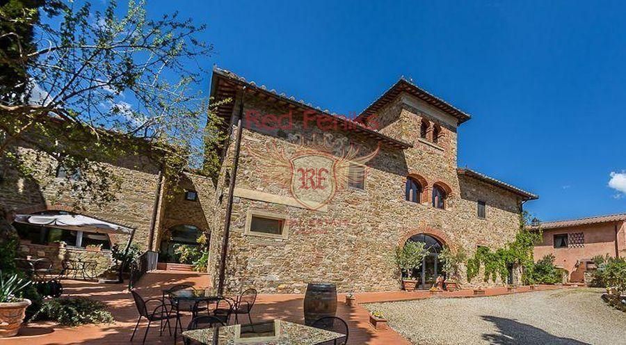 Коммерческая недвижимость Абруццо, Италия, 1 000 м2 - фото 1