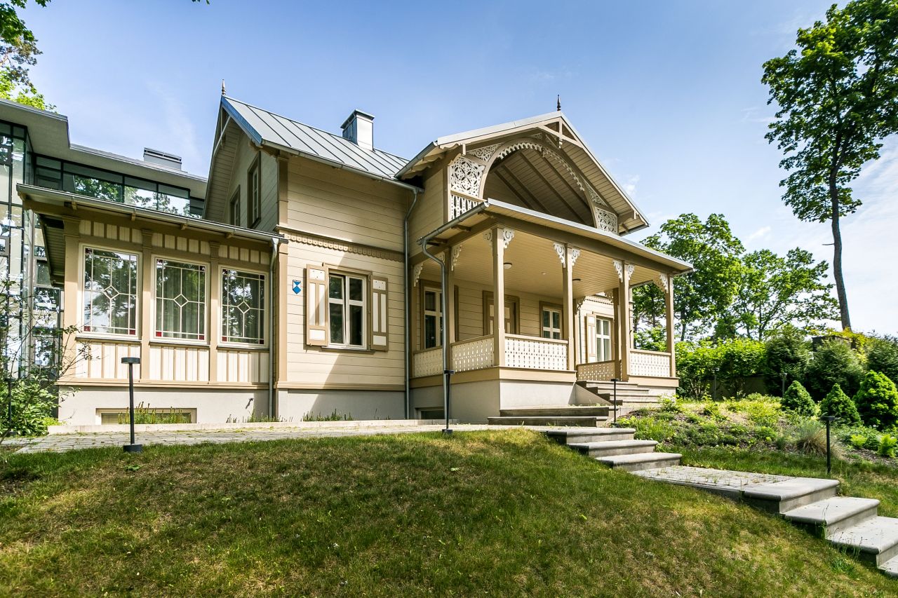 Дом в Юрмале, Латвия, 215 м2 - фото 1