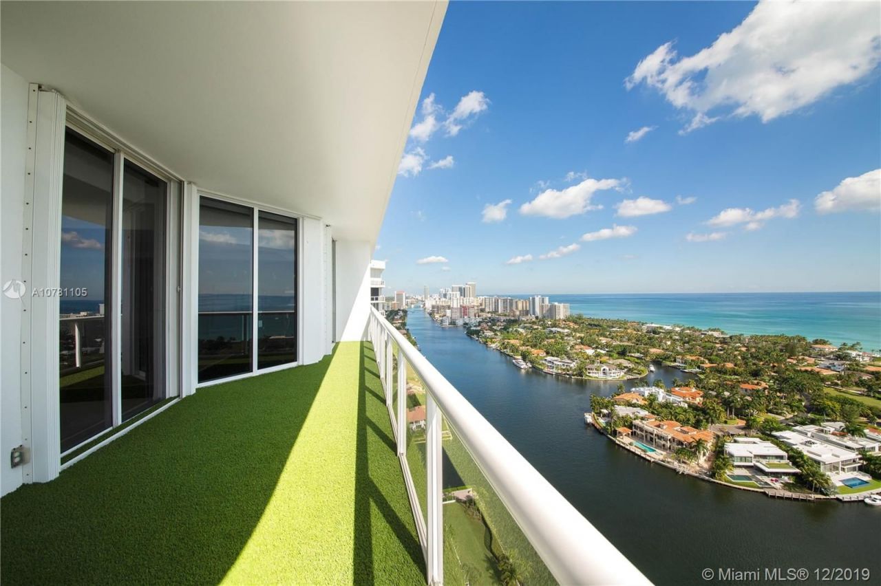 Пентхаус в Майами, США, 700 м² - фото 2