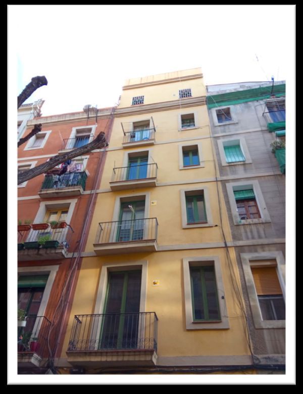 Отель, гостиница в Барселоне, Испания, 663 м2 - фото 1