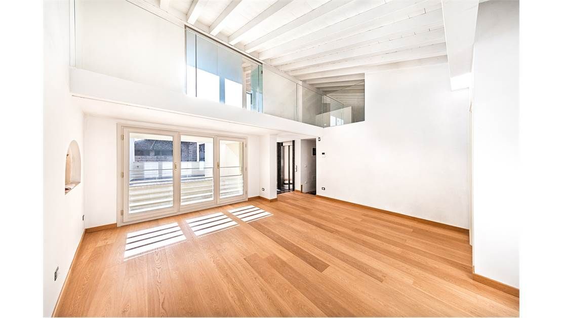 Пентхаус у озера Гарда, Италия, 175 м² - фото 4