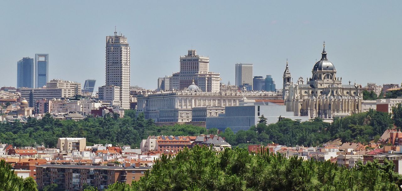 Коммерческая недвижимость в Мадриде, Испания, 252 м² - фото 1