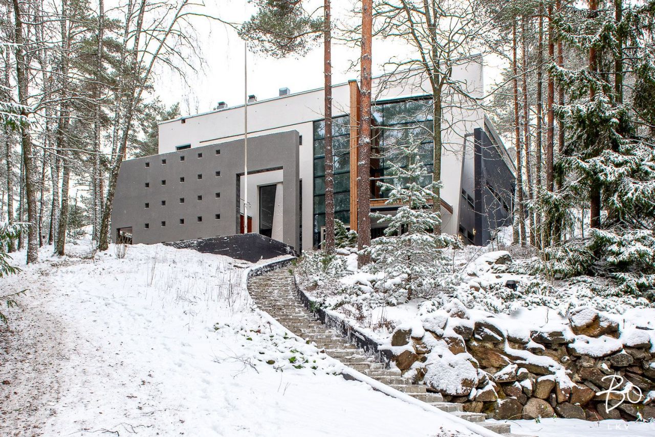 Дом в Турку, Финляндия, 400 м2 - фото 1
