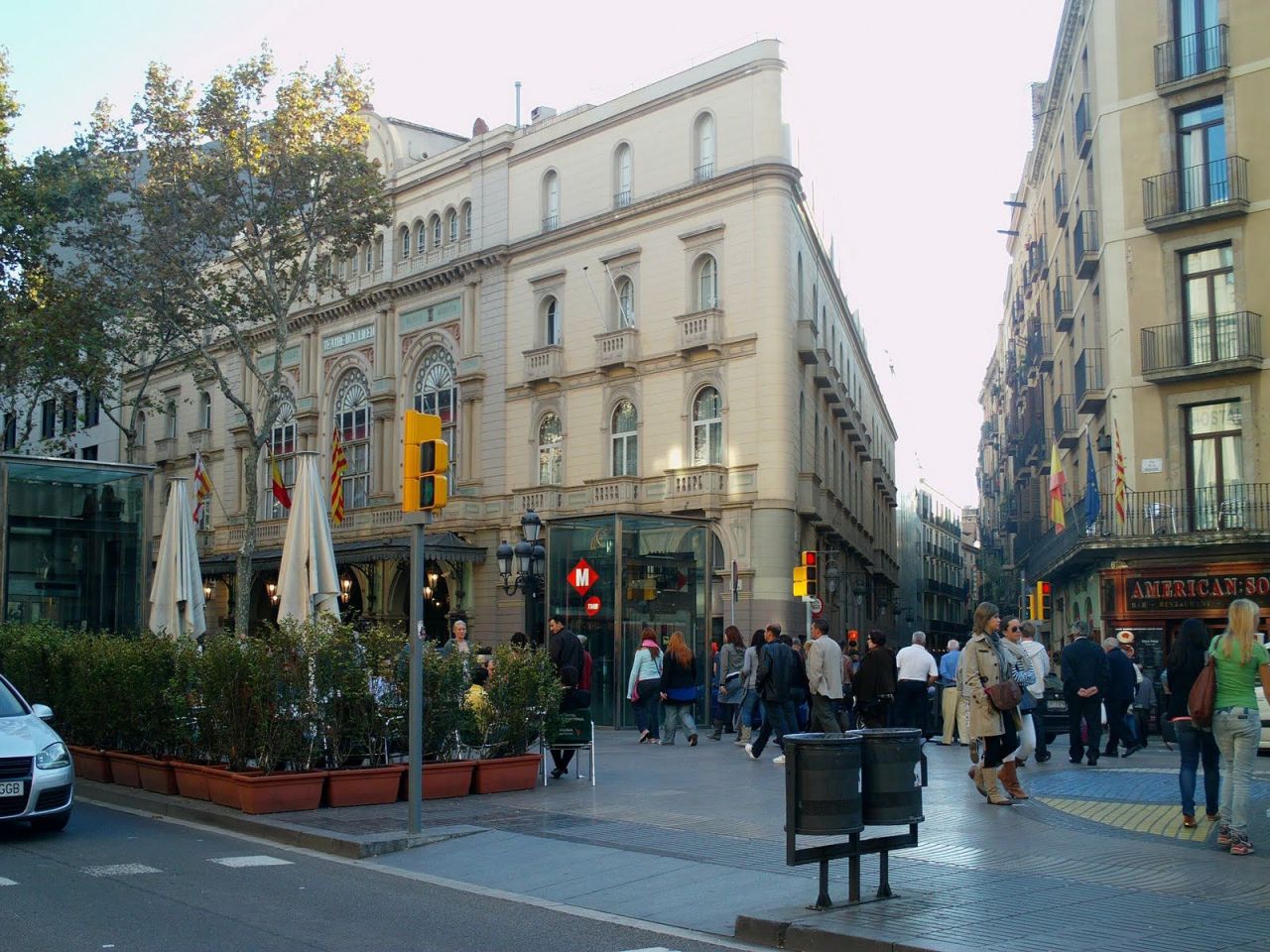 Кафе, ресторан в Барселоне, Испания - фото 1