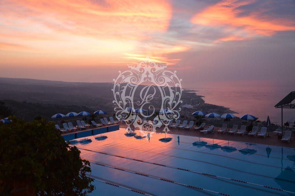 Отель, гостиница в Вибо Валентии, Италия, 13 825 м² - фото 6