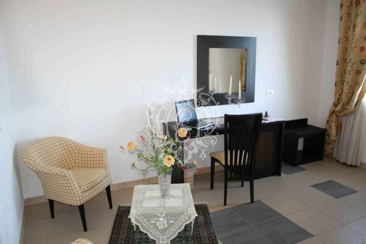 Отель, гостиница в Вибо Валентии, Италия, 13 825 м² - фото 11