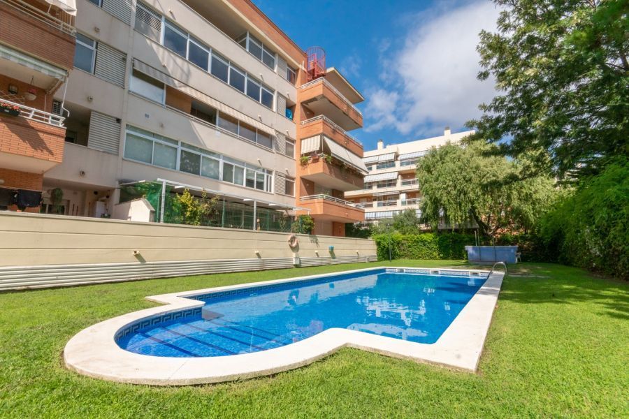 Апартаменты на Коста-Дорада, Испания, 180 м2 - фото 1