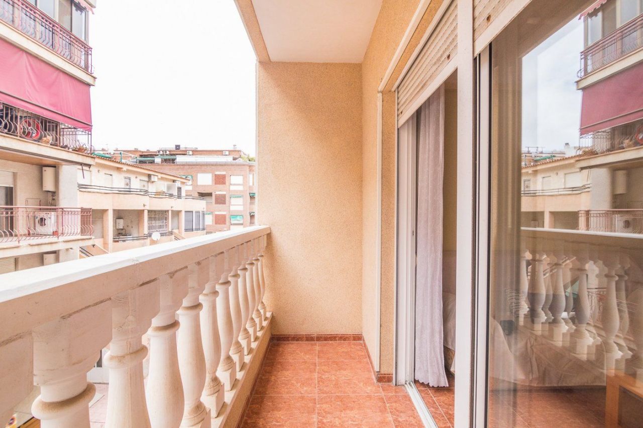 Апартаменты в Торревьехе, Испания, 30 м² - фото 1
