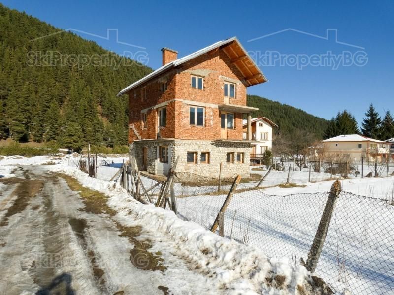 Дом в Боровце, Болгария, 186 м² - фото 1