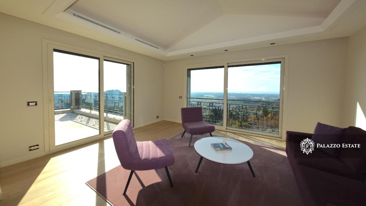 Вилла в Массарозе, Италия, 340 м² - фото 12