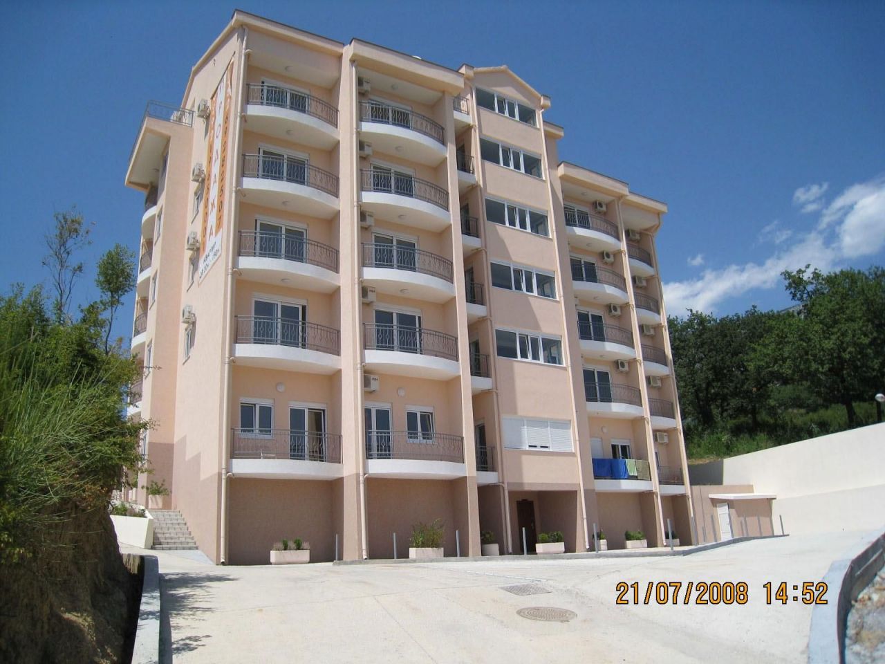 Квартира в Бечичи, Черногория, 97 м2 - фото 1