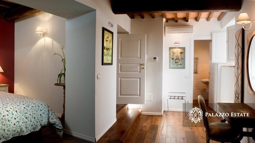 Отель, гостиница в Тоди, Италия, 400 м² - фото 5