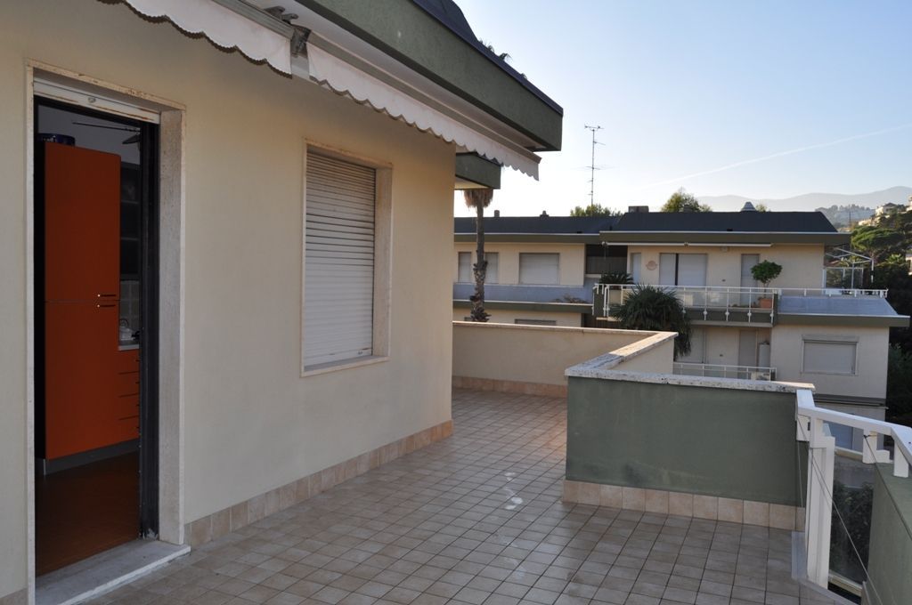 Пентхаус в Сан-Ремо, Италия, 86 м² - фото 7