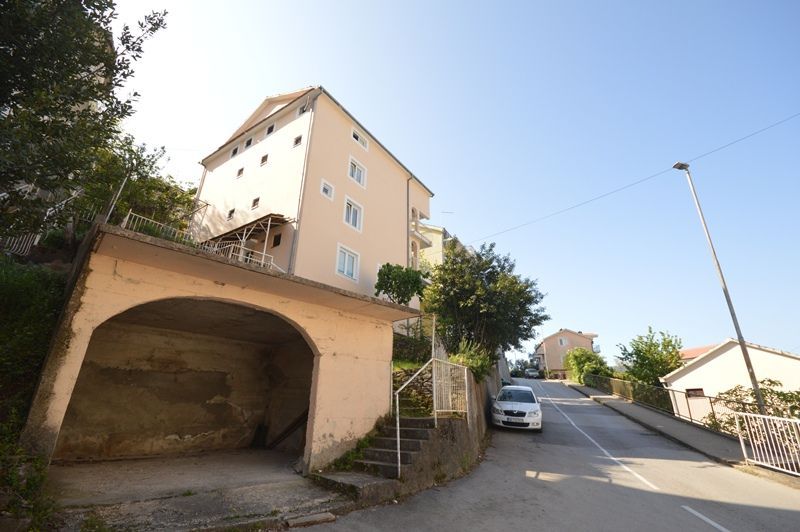 Дом в Херцег-Нови, Черногория, 285 м² - фото 15