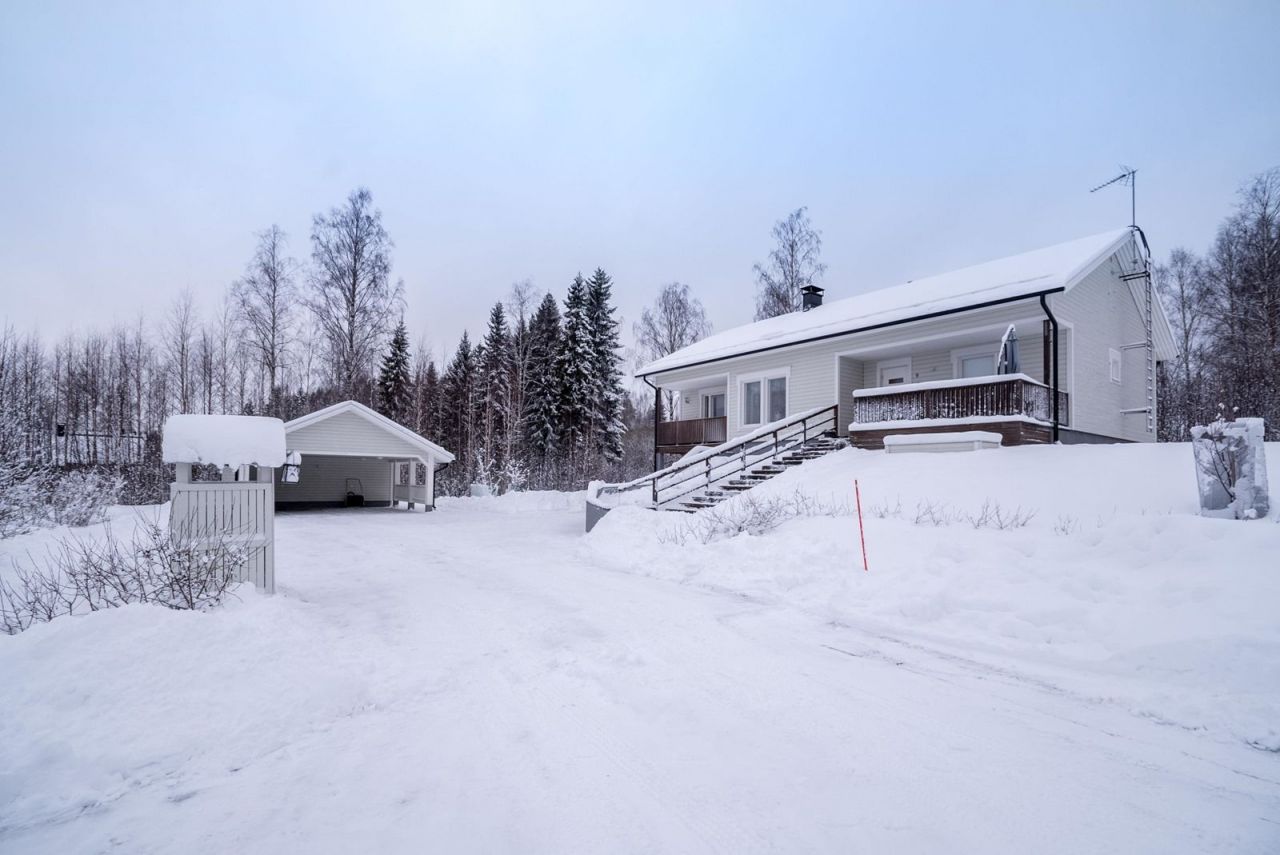 Дом в Йоэнсуу, Финляндия, 121.5 м2 - фото 1