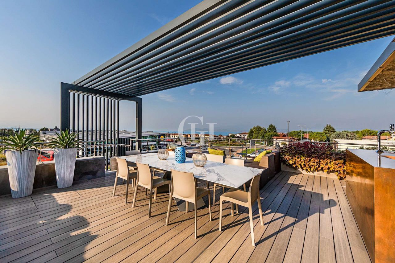 Квартира у озера Гарда, Италия, 163 м² - фото 18