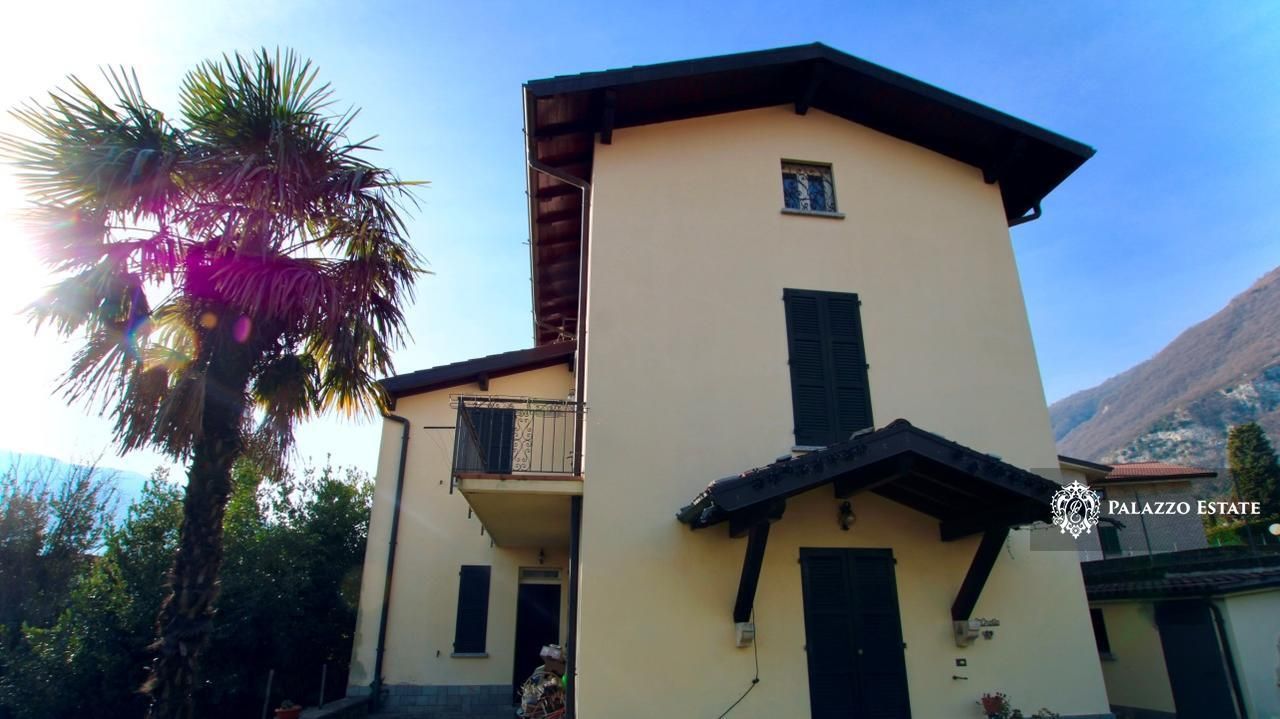 Дом в Тремедзо, Италия, 300 м2 - фото 1