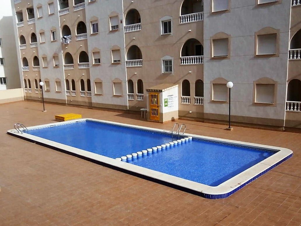 Апартаменты в Торревьехе, Испания, 58 м2 - фото 1