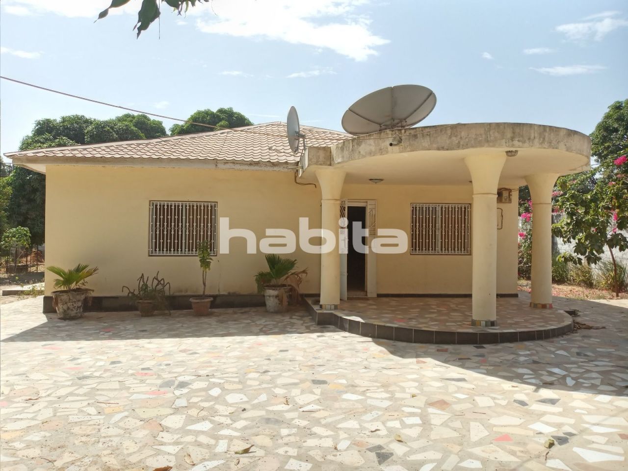 Дом Brikama, Гамбия, 92 м2 - фото 1