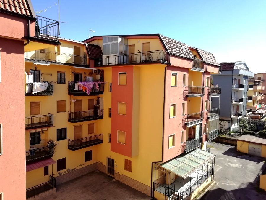 Квартира в Скалее, Италия, 60 м2 - фото 1