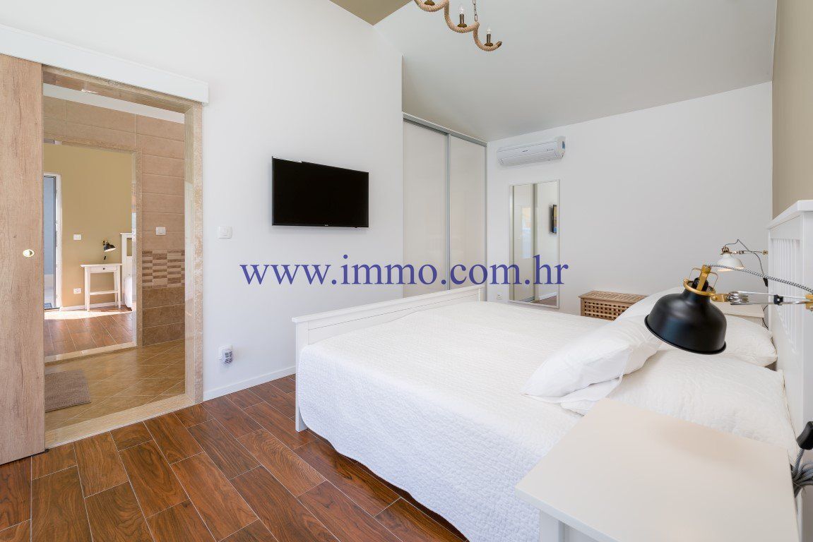 Вилла на острове Брач, Хорватия, 100 м² - фото 6