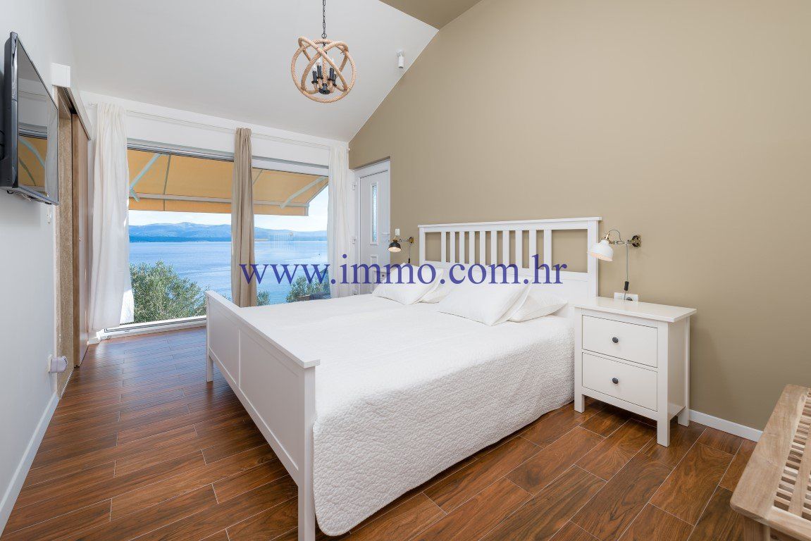 Вилла на острове Брач, Хорватия, 100 м² - фото 8