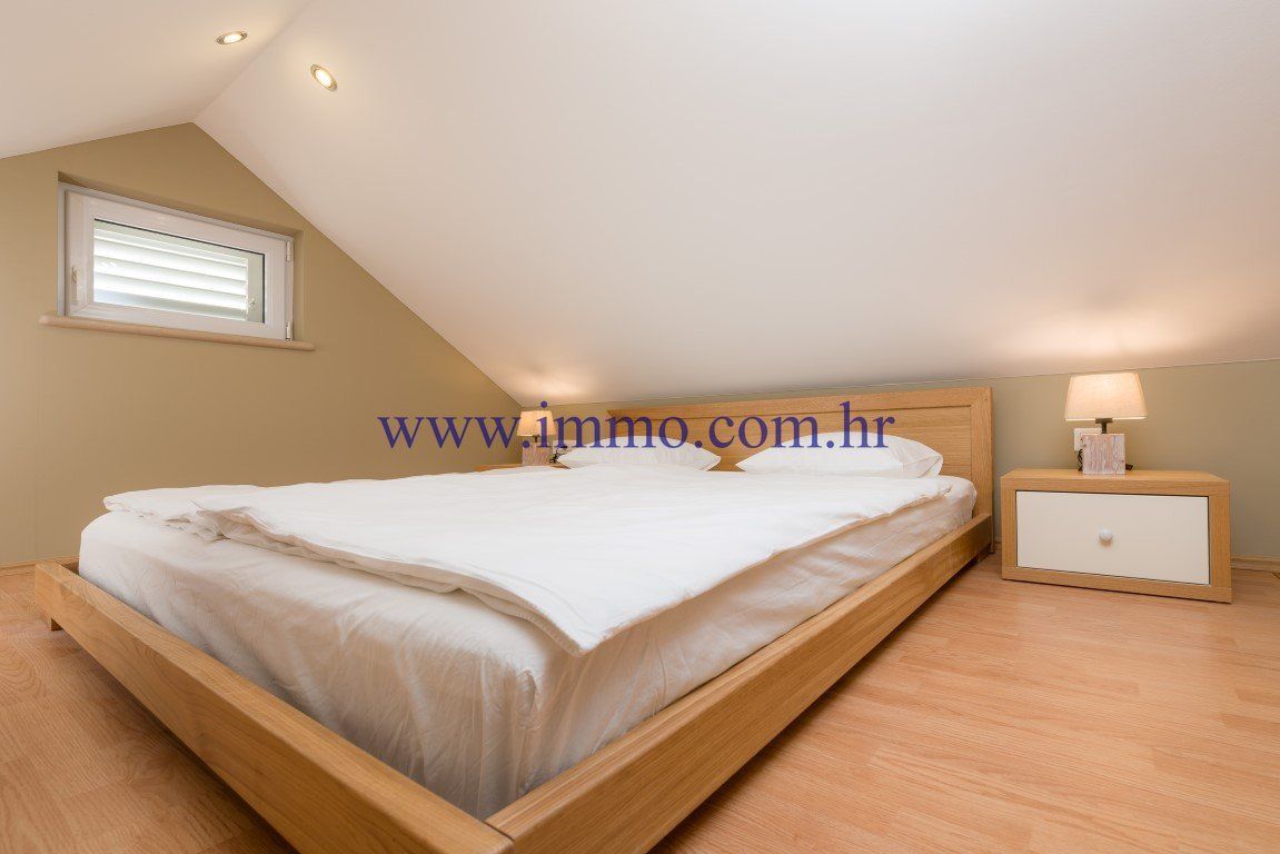 Вилла на острове Брач, Хорватия, 100 м² - фото 12