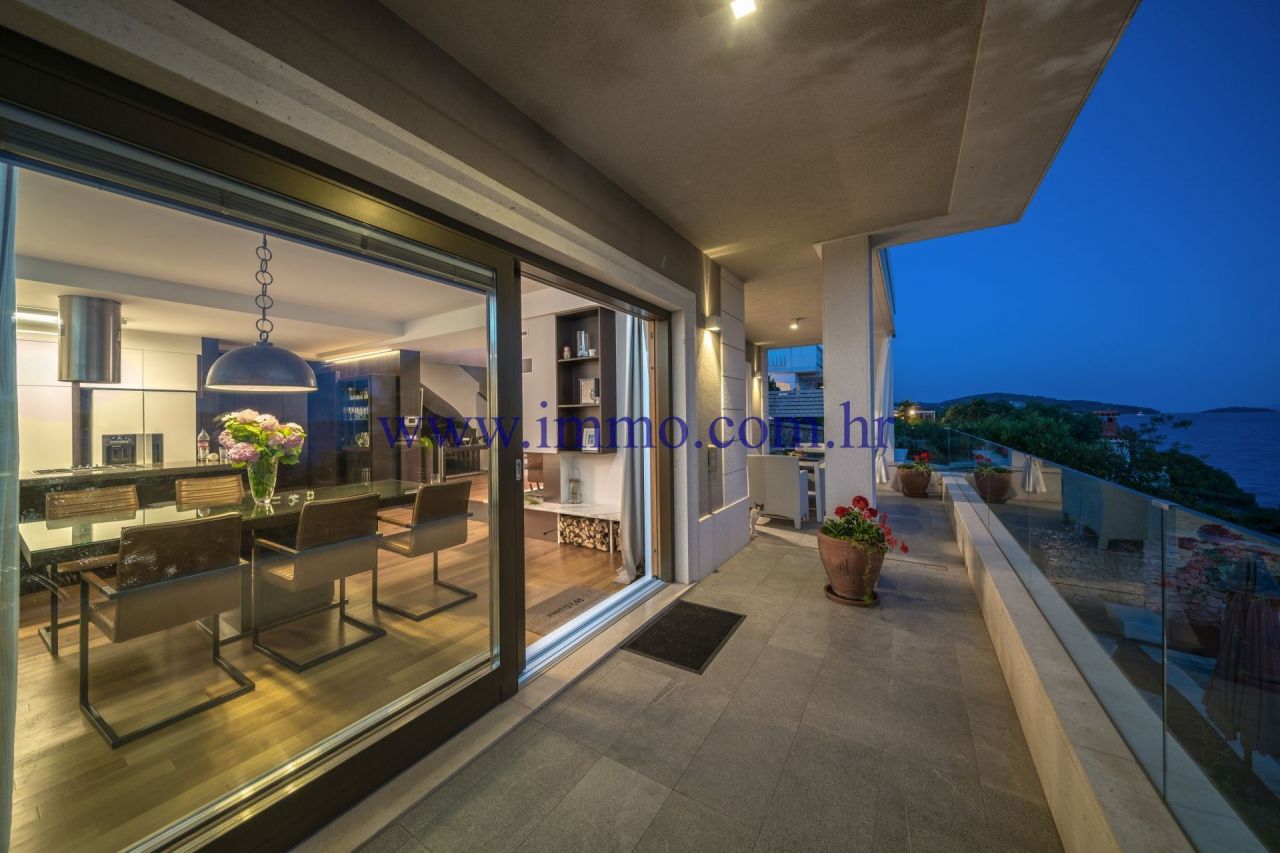 Вилла в Трогире, Хорватия, 500 м² - фото 14